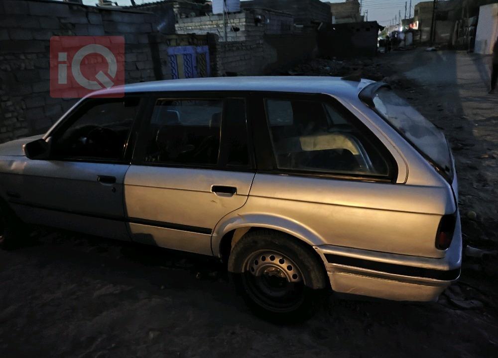 بي ام دبليو الفئة 3